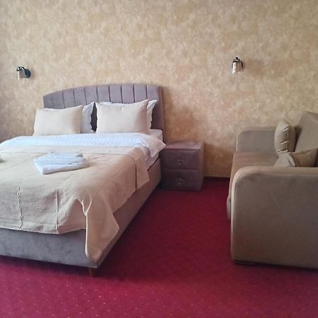 Hotel Coliseum Calafat Esterno foto