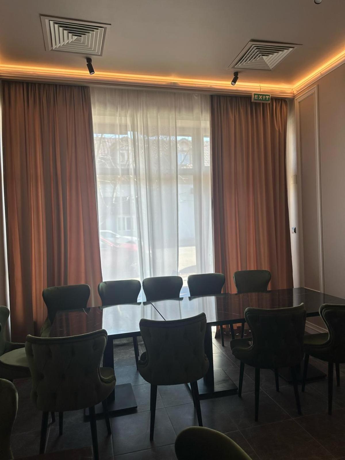Hotel Coliseum Calafat Esterno foto