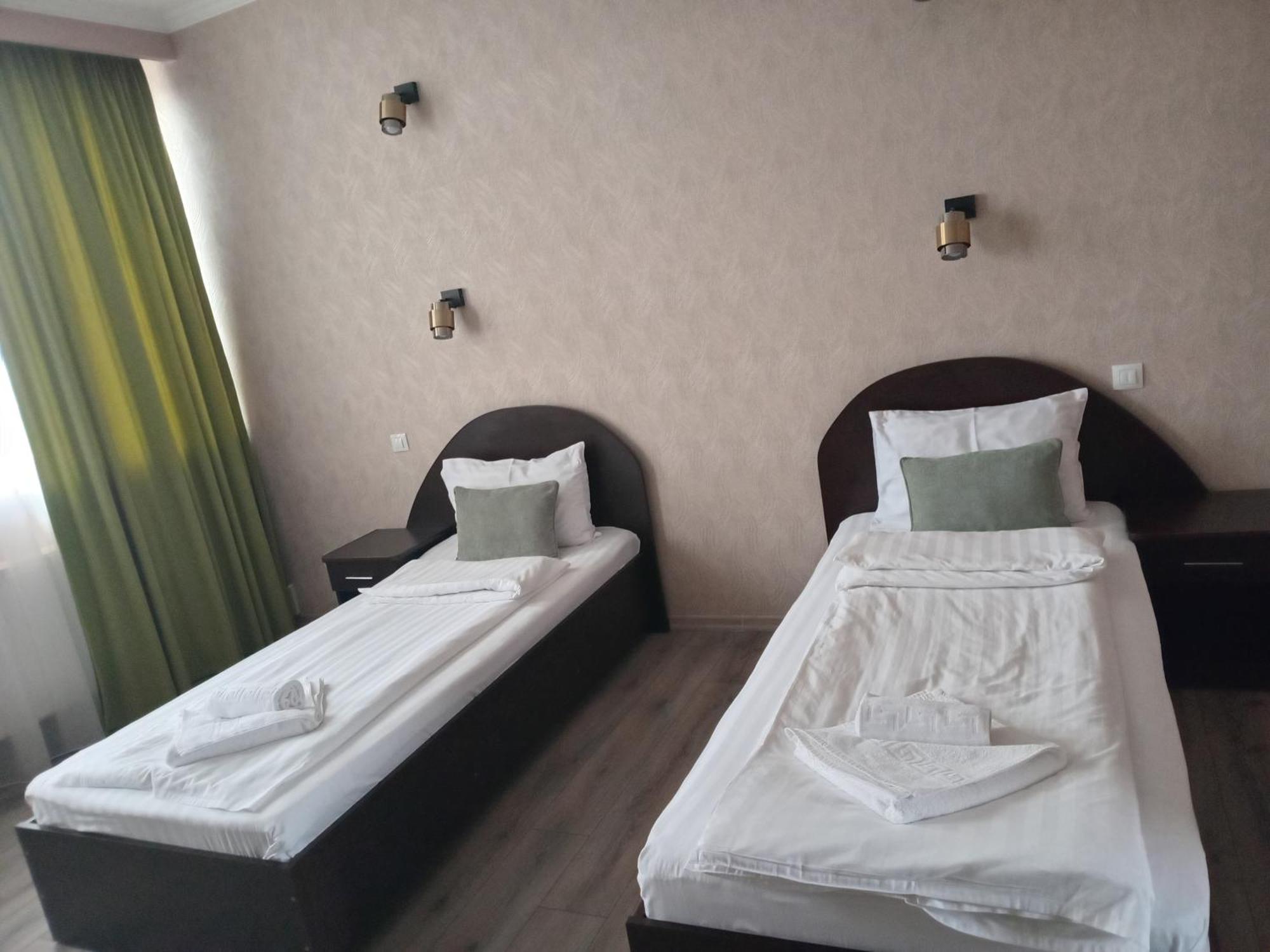 Hotel Coliseum Calafat Esterno foto